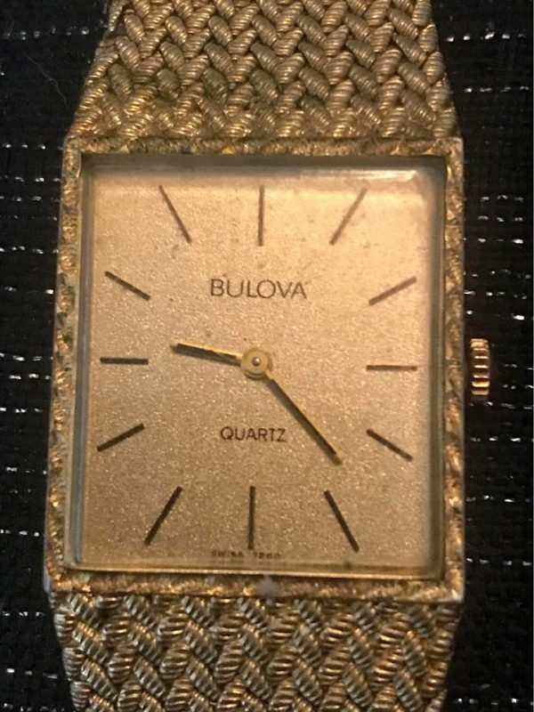 Bulova P1 Quartz Gold Wrist Watch